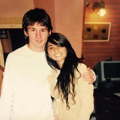 7 Childhood Photos Of Lionel Messi And His Lover, Antonella