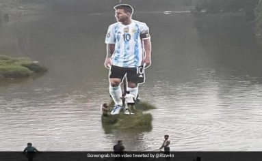 Watch: 30-Feet Cut-Out Of Football Star Lionel Messi Stands Tall in Kerala River