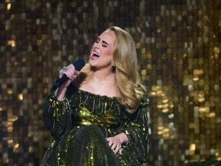 Adele Opens Up About Last Minute Las Vegas Residency Cancellation – Rolling Stone