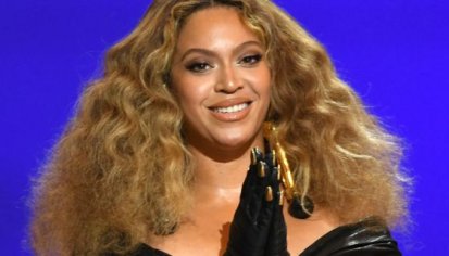 Beyoncé Sparks Cake-Clapping Chaos With Twerk Anthem 'Church Girl'