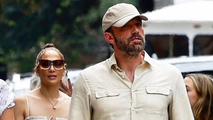   Jennifer Lopez, Ben Affleck and Kids Have 'Sweet, Friendly' Coffee Shop Visit in Georgia Ahead of Wedding | Entertainment Tonight