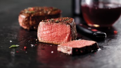 How to Cook a Filet Mignon | Omaha Steaks