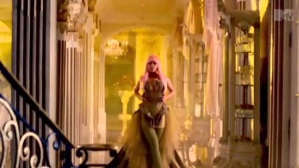 Nicki Minaj - Moment 4 Life [Official Video] Â® - YouTube