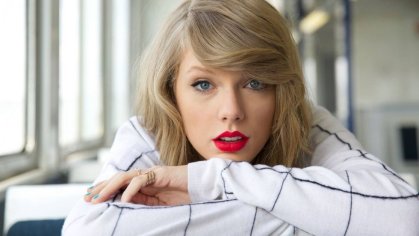 
        
            13 Sad, Beautifully Tragic Songs By 'Old Taylor Swift' Before She Died
        
    