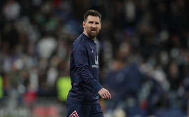 Lionel Messi takes another record away from Cristiano Ronaldo