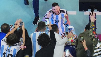 Does Lionel Messi handle his own Instagram account? Argentine superstar reveals the truth | Football News