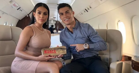 Inside Cristiano Ronaldo's Â£20m limited edition private jet that flies at 560mph - Mirror Online