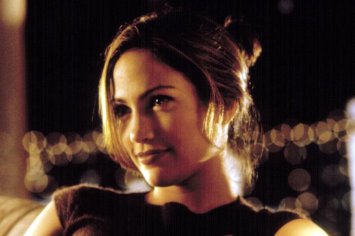 '90s Fashion Icons: Jennifer Lopez - College Fashion