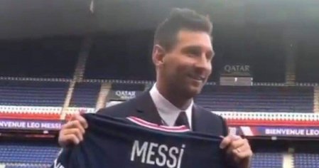 Lionel Messi's PSG shirt number confirmed after first pictures of star in new kit leaked - Mirror Online