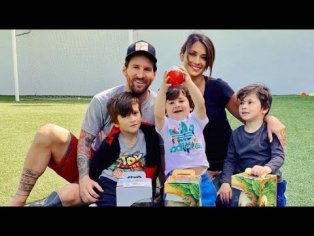Lionel Messi Family (Wife,Children) | 2020 - YouTube