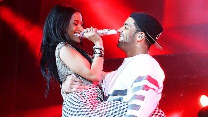 Drake Leaves Flirty Comment On Nicki Minaj’s Post With His Mom – Hollywood Life