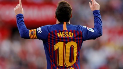 What Football Boots is Lionel Messi Wearing? – Boot History