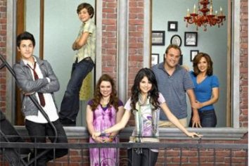 List of Wizards of Waverly Place characters - Wikipedia