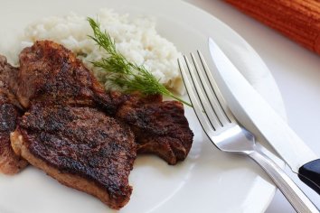 How To Cook A Tender Steak - LoveSteakClub.com