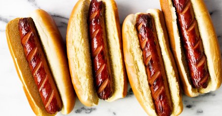10 Minute Air Fryer Hot Dogs - Midwest Foodie