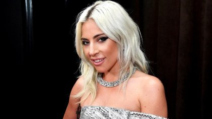 Lady Gaga Age, Husband, Boyfriend, Family, Biography & More » StarsUnfolded
