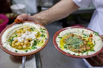 Beyond hummus: Palestinians cook up new food trends | The Straits Times