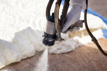 How to Install Spray Foam Insulation DIY