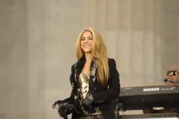 Shakira Net Worth is $300 Million (Updated For 2020)