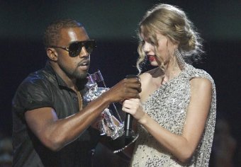 MTV Music Video Awards: Kanye West apologizes for Taylor Swift outburst (VIDEO) – Colorado Daily