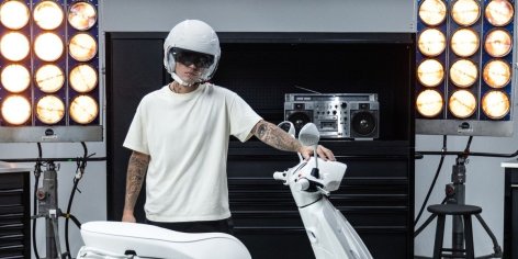 Justin Bieber x Vespa - limitierte Roller mit Beat | Shots Magazin