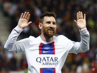 PSG star Messi moves a step closer to sensational Barcelona return | Football – Gulf News