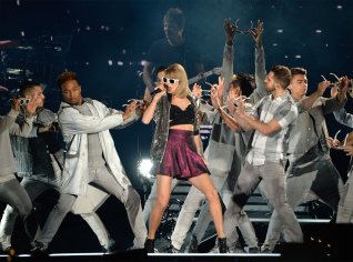 Meet Taylor Swift's Reputation Tour Backup Dancers