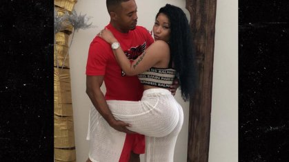 Nicki Minaj Cozies Up to New BF Who is a Convicted Sex Offender