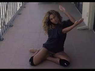 Beyonce - 711 Lyrics (New Song 2014) Music Review Video auf Deutsch - YouTube