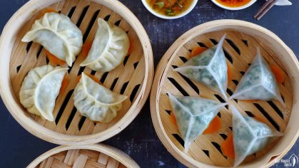 How to Make Steamed Dumplings, Two Methods (蒸饺) - Red House Spice