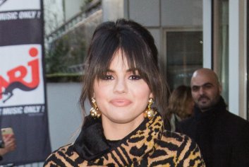 Selena Gomez Models Puma Suede Classic Sneakers With Mustard Sweatsuit – Footwear News
