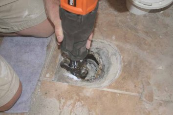 How to Install an Offset Toilet Flange - Pro Tool Reviews