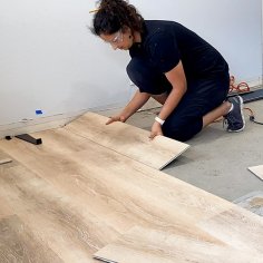 Installing Vinyl Plank Flooring For Beginners - Anika's DIY Life