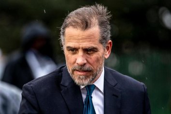 4Chan Hacker Outsmarted 'Foolish' Hunter Biden, Using Specific Tool to Recover Files from Apple Cloud Backup Site