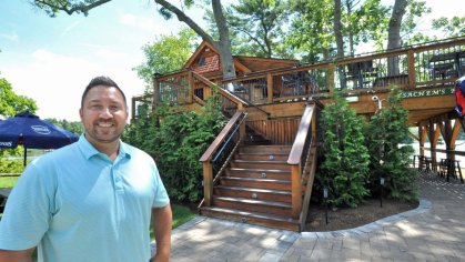 New owners of Lucky Dawg property open Towne Tavern & Treehouse