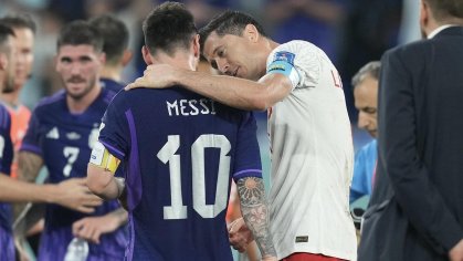 Transferts | Lionel Messi - Robert Lewandowski fait un appel du pied pour le faire revenir au Barça - Eurosport