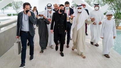 Watch: Football legend Lionel Messi visits Expo 2020 Dubai   | Al Arabiya English