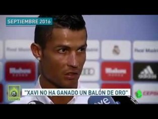 Xavi HernÃ¡ndez vs Cristiano Ronaldo - YouTube