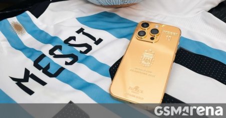 Lionel Messi gifts 35 gold iPhone 14 Pros to World Cup-winning teammates and staff - GSMArena.com news