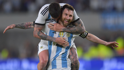 WATCH: Lionel Messi reaches 800 career goals in style with stunning 25-yard free-kick for Argentina | Goal.com UK