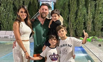 Lionel Messi y su familia, de regreso en París