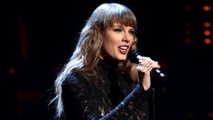 The University of Texas is offering a class on the songs of Taylor Swift | CNN