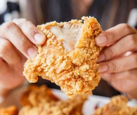 How to Cook Frozen Fried Chicken in the Air Fryer - Fork To Spoon