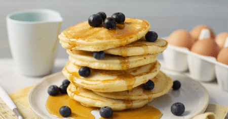 The Best Pancakes Recipe: How To Make Pancakes At Home