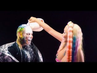 TROLLZ - 6ix9ine & Nicki Minaj  (Official Music Video) - YouTube