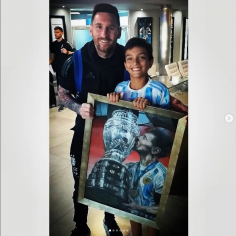 Con 12 aÃ±os le dio un dibujo a Messi, hoy con 13 sueÃ±a con hacerlo en Marvel