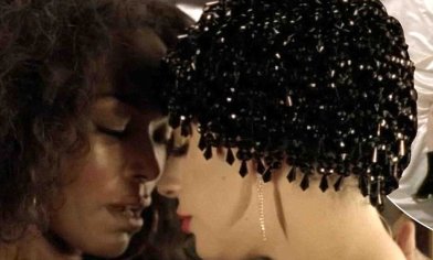 Angela Bassett debuts in sex scene with Lady Gaga on American Horror Story | Daily Mail Online