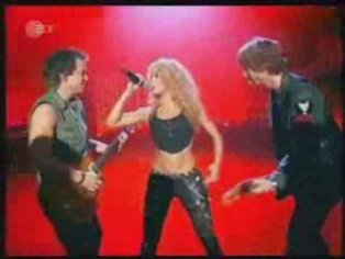 Shakira's Robot  Dance - video Dailymotion