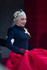 Lady Gaga Net Worth [October, 2022 ] : Music Career & Lifestyle - Genius Celebs