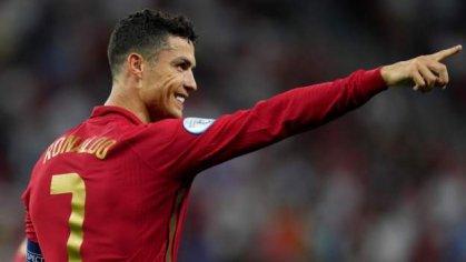 Cristiano Ronaldo tops Instagram rich list for first time - BBC Sport